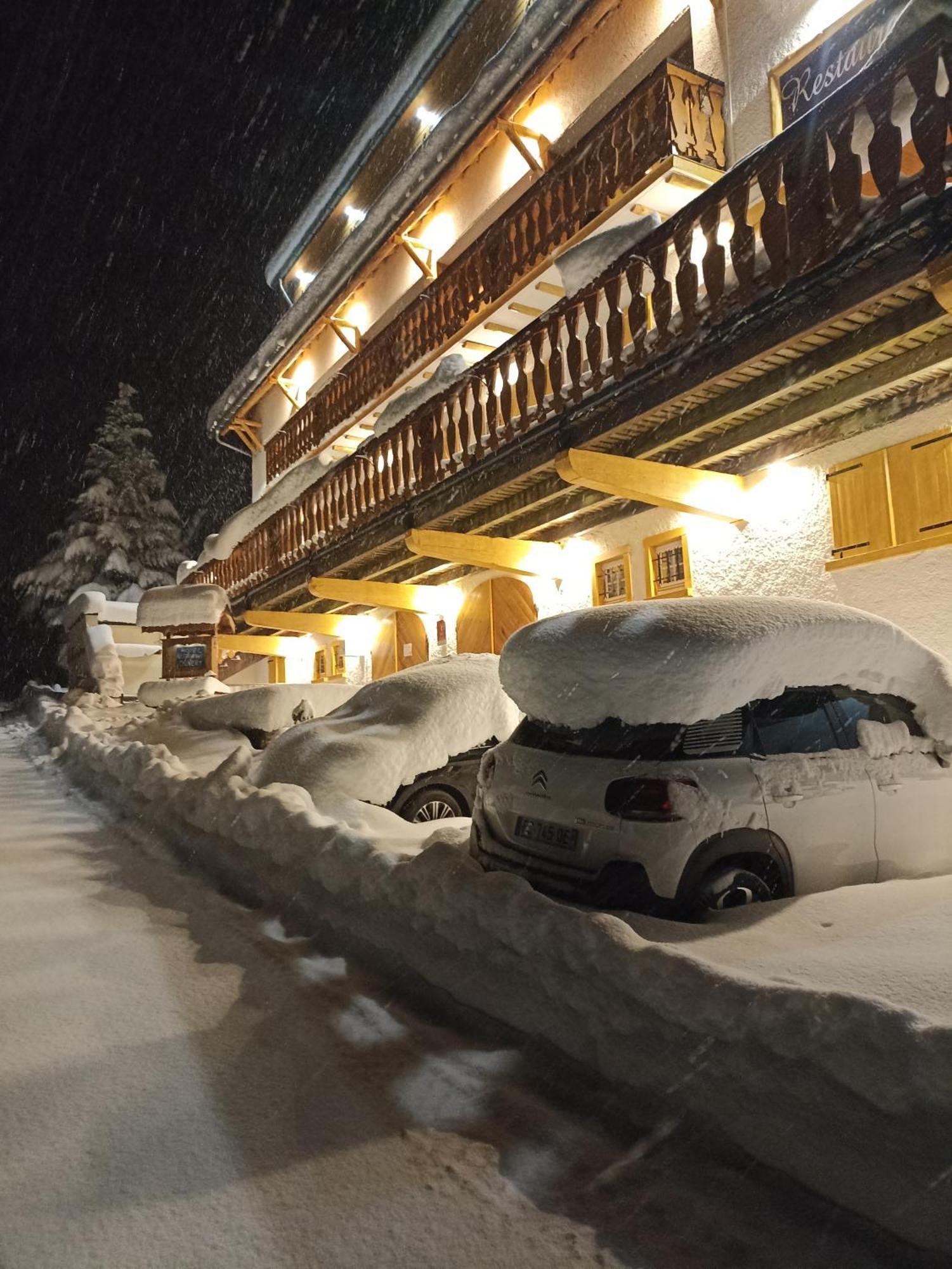 Hotel La Sapinière Saint-Lary-Soulan Esterno foto